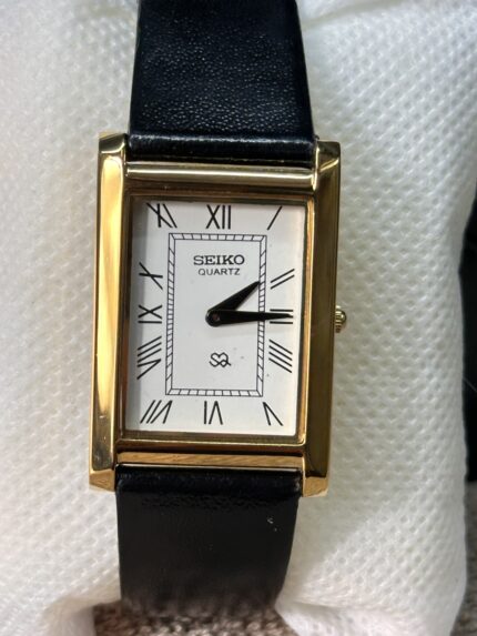 Seiko Tank Vintage Quartz Gold Plated Unisex 28mm White Dial Dress Watch Japan