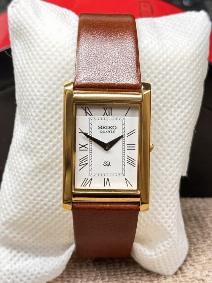 Vintage Seiko Tank Quartz Gold Plated White Dial Unisex Classic Dress Watch JP